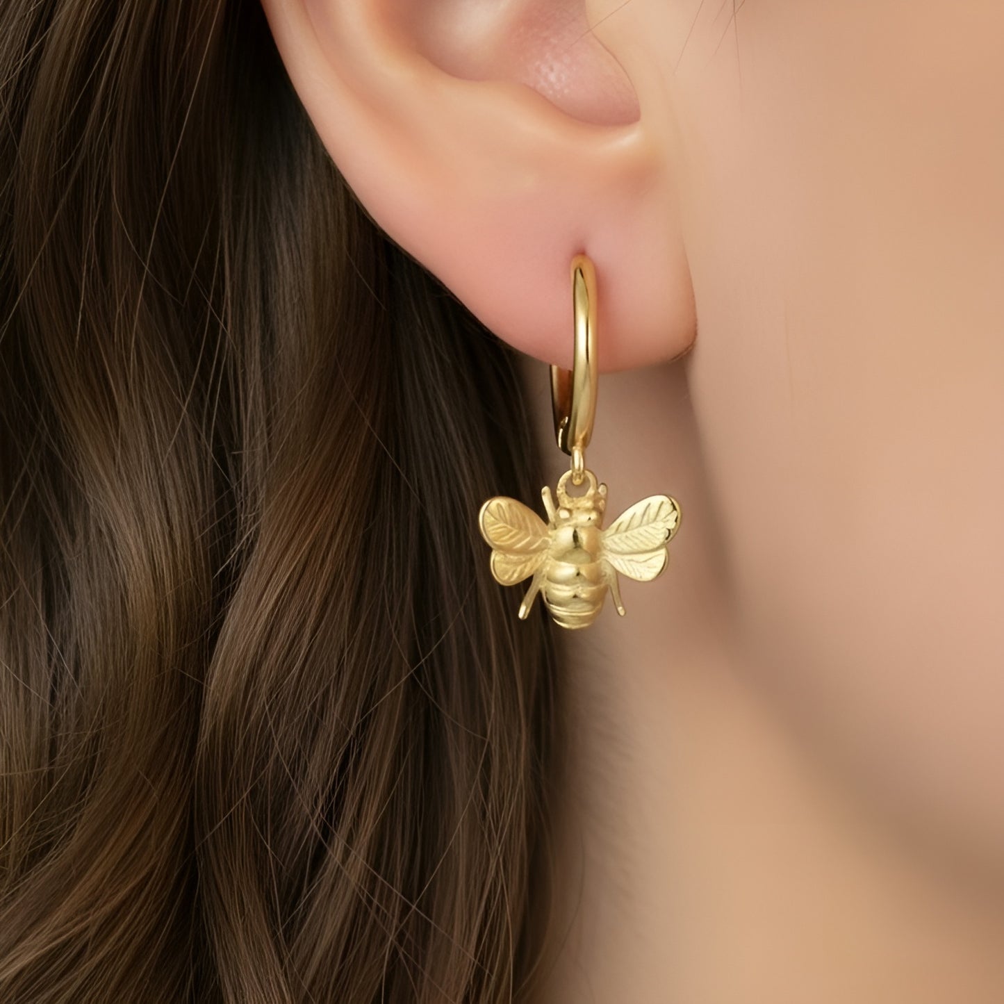 Bee Earrings Guld
