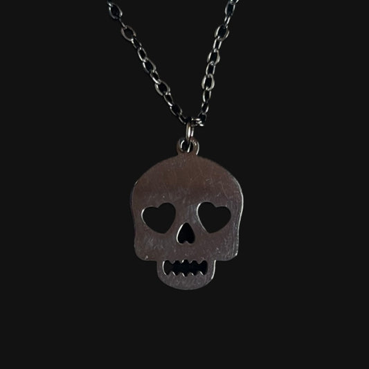 Skull necklace silver