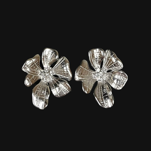 Bloom earrings silver