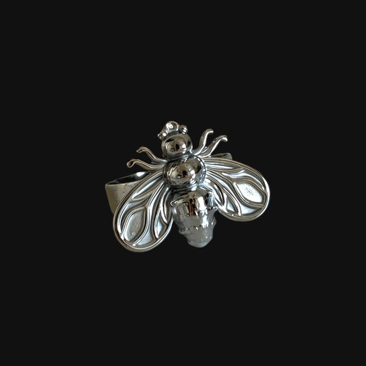Bee ring silver